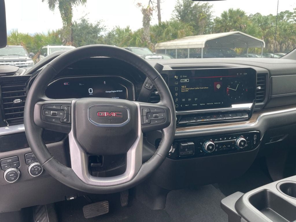 Used 2025 GMC Sierra 1500 Elevation AWD/4WD image 13