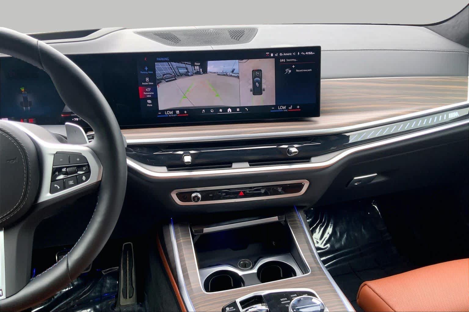Used 2025 BMW X7 M60i AWD/4WD image 12