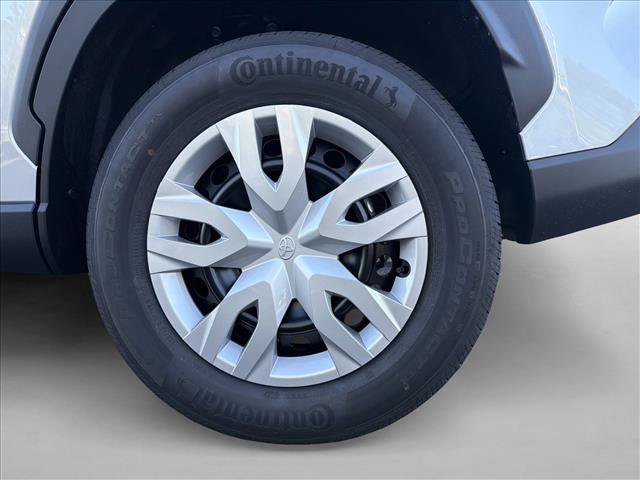 New 2026 Toyota Corolla Cross L FWD image 9