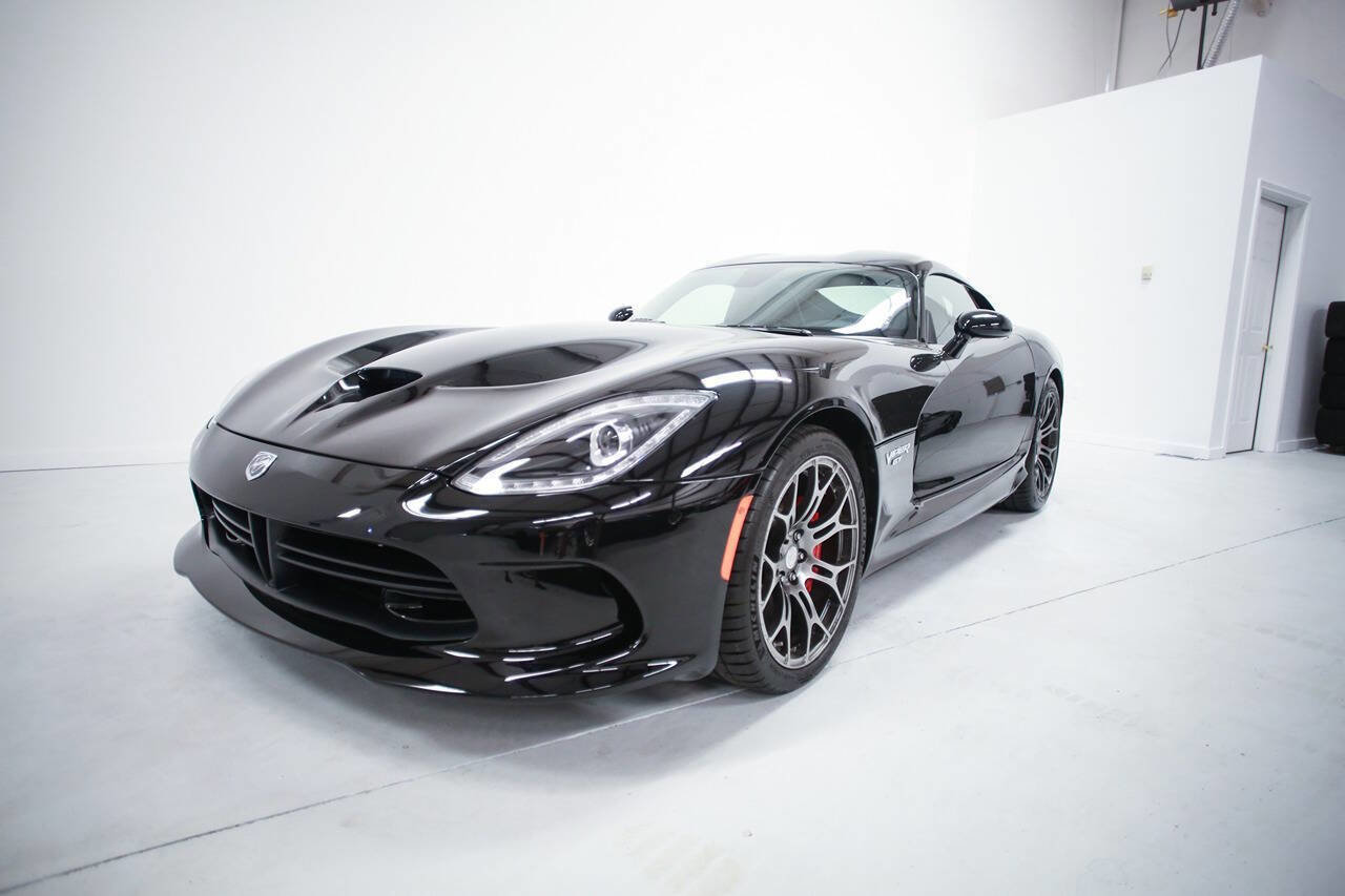 Used 2015 Dodge Viper w/ Quick Order Package 22J GT image 1