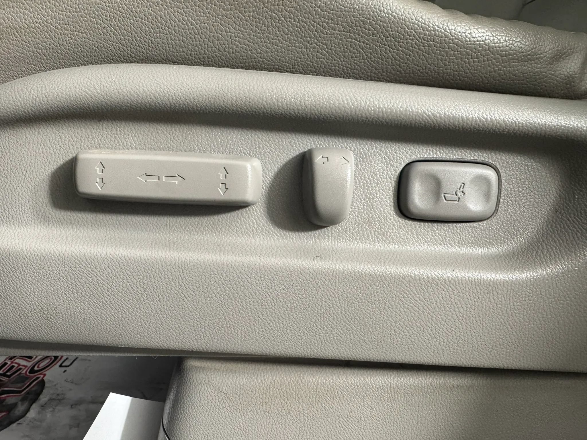 Used 2015 Honda Odyssey EX-L image 34