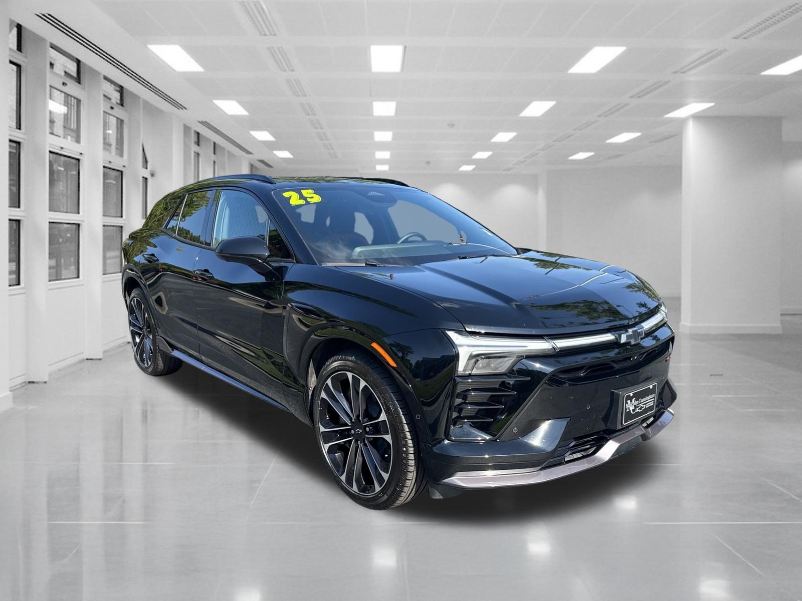 Certified 2025 Chevrolet Blazer EV SS AWD/4WD image 3