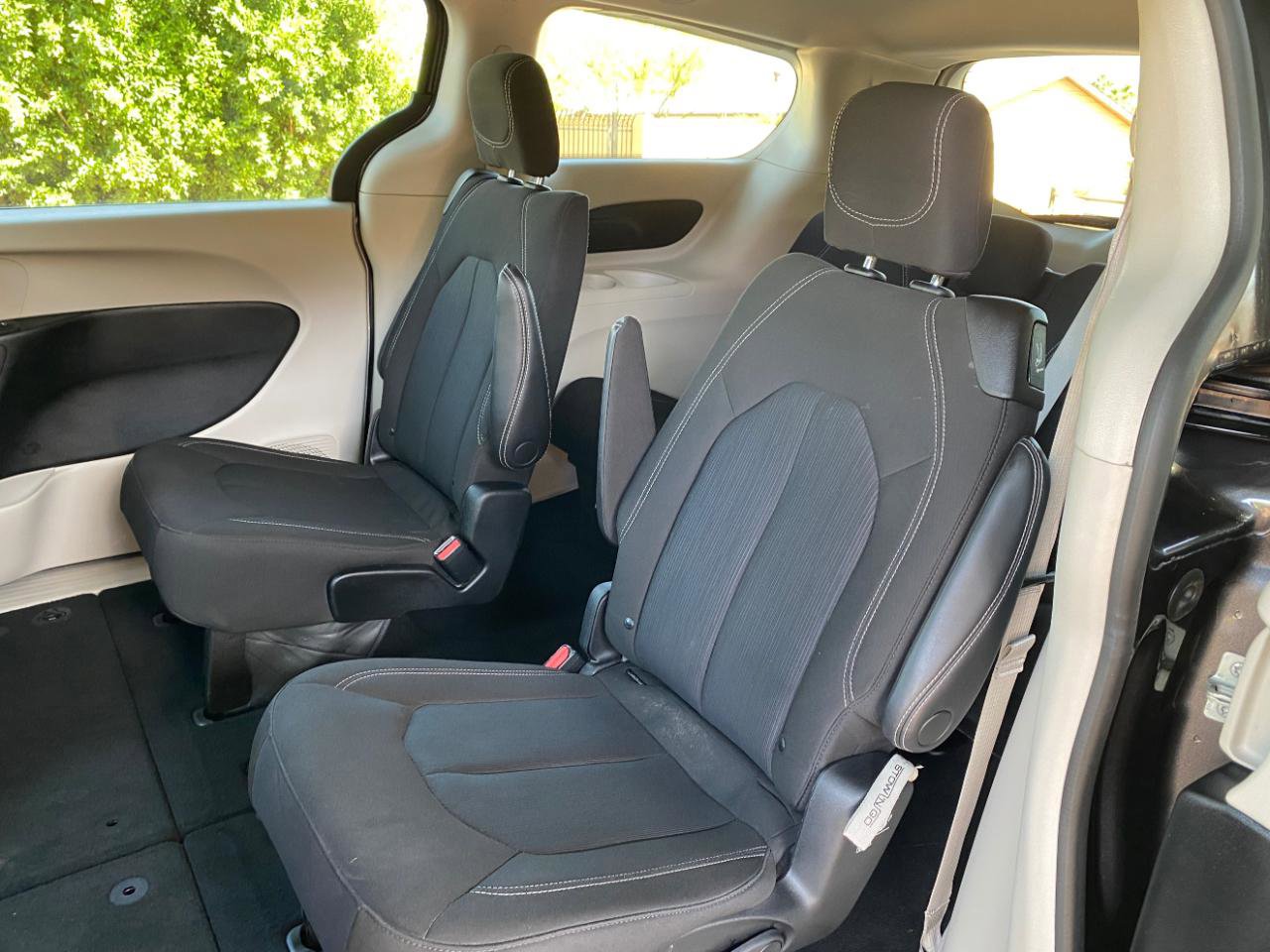 Used 2023 Chrysler Voyager LX FWD image 34