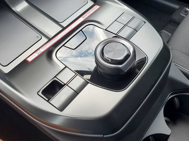 New 2026 Toyota C-HR AWD/4WD image 31