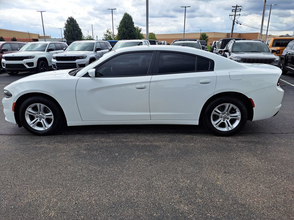 Used 2020 Dodge Charger SXT RWD image 6