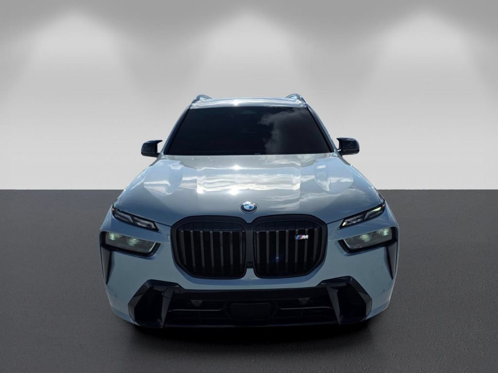 Certified 2025 BMW X7 M60i w/ Climate Comfort Package AWD/4WD image 2