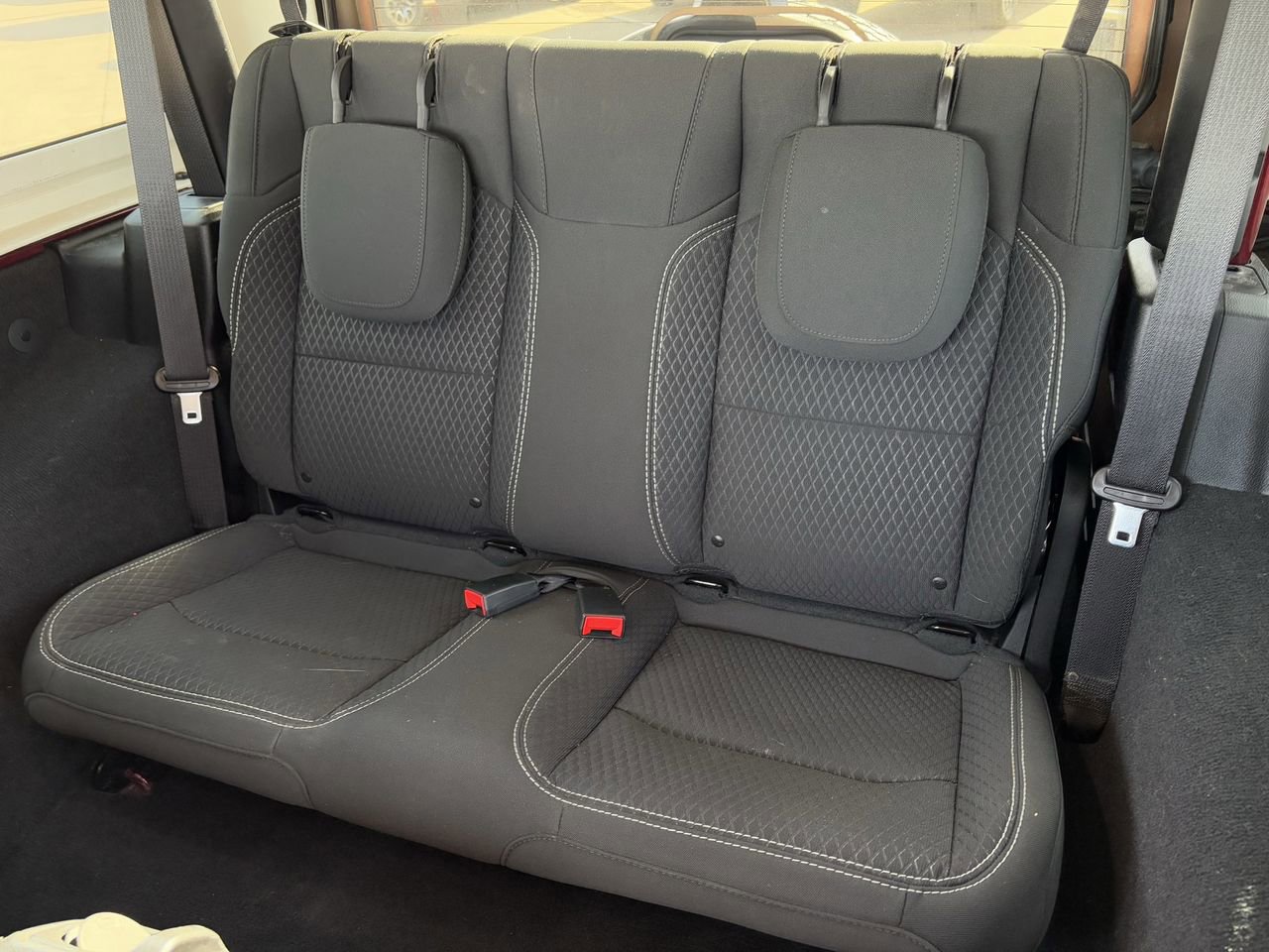 Used 2021 Jeep Wrangler Sport image 27