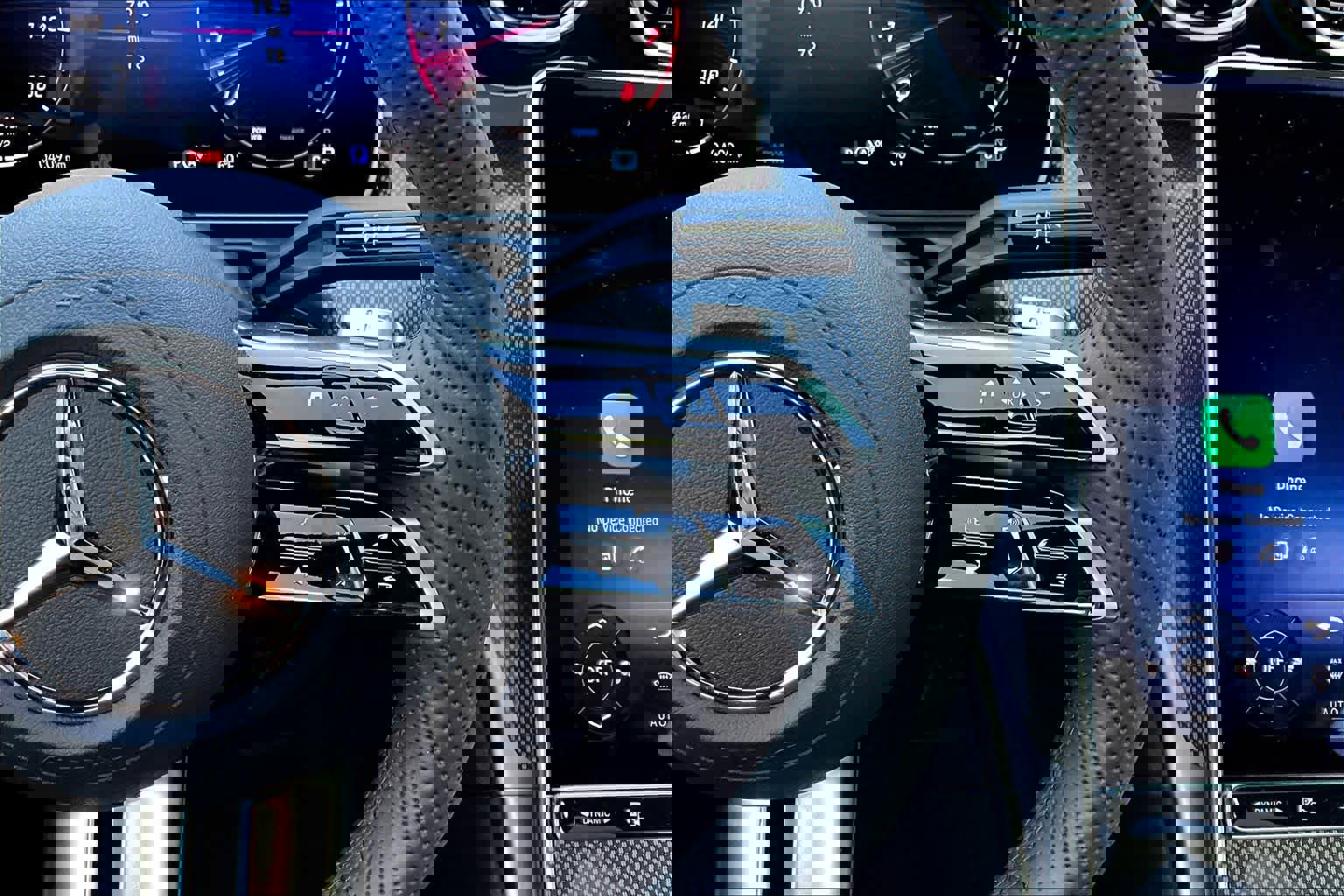 Used 2025 Mercedes-Benz C 300 4MATIC Sedan image 23