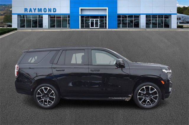 Used 2021 Chevrolet Tahoe RST w/ Luxury Package image 2