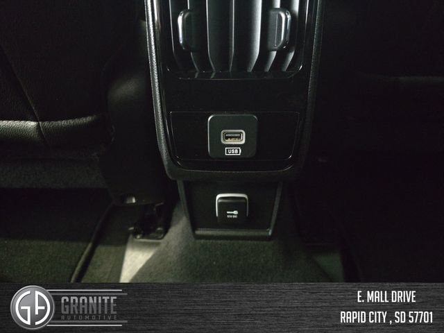 Used 2024 Jeep Compass Latitude AWD/4WD image 34