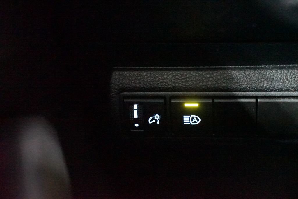 Certified 2024 Toyota Corolla LE image 22