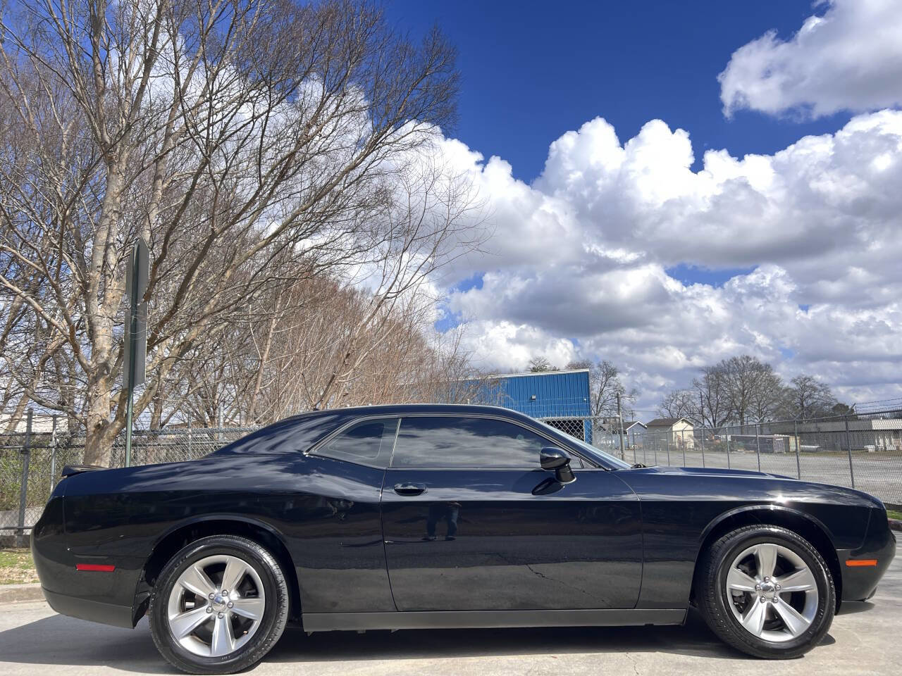 Used 2021 Dodge Challenger SXT w/ Driver Convenience Group image 4