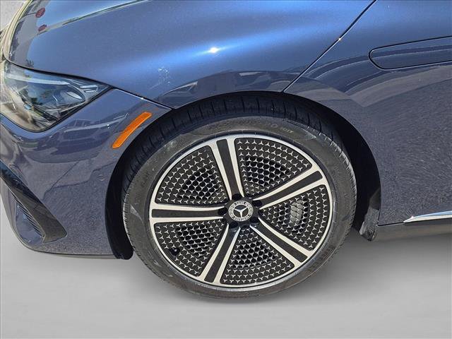 Certified 2023 Mercedes-Benz EQE 500 4MATIC Sedan image 24
