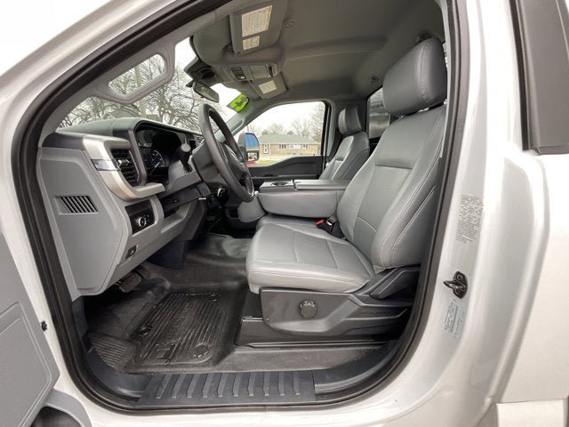 Used 2023 Ford F450 XL AWD/4WD image 11