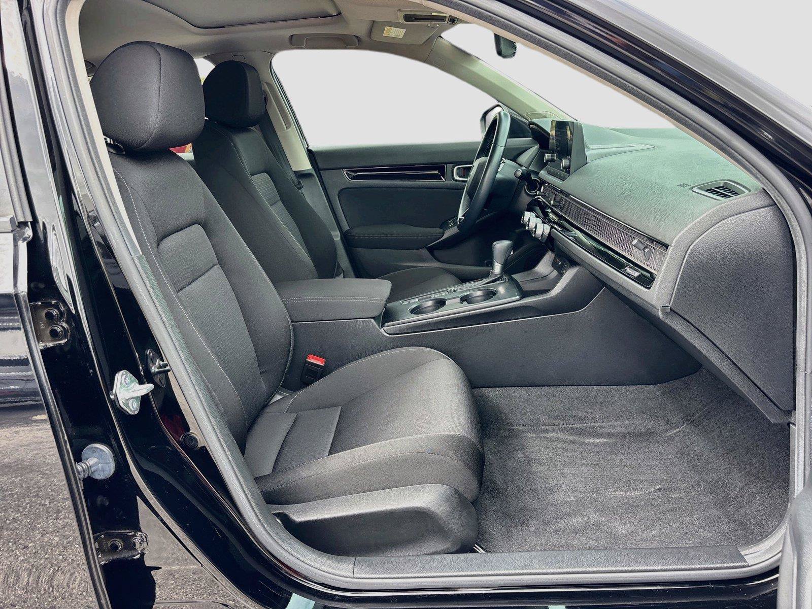 Certified 2024 Honda Civic EX image 30