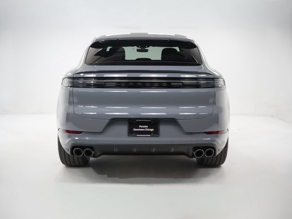 Certified 2026 Porsche Cayenne E-Hybrid Coupe AWD/4WD image 8