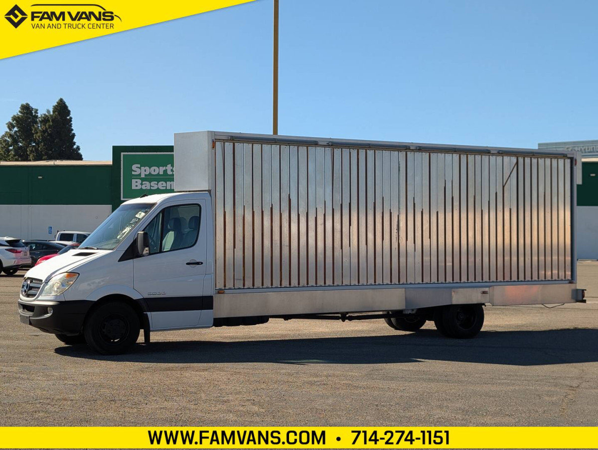 Used 2007 Dodge Sprinter 3500 image 3