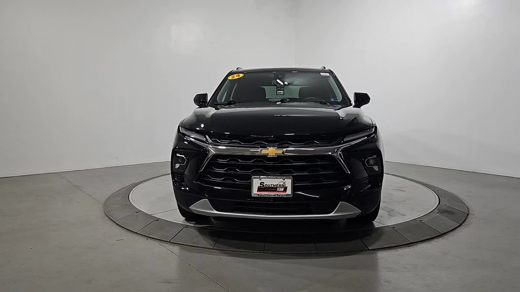 Used 2024 Chevrolet Blazer LT w/ Convenience Package AWD/4WD image 9