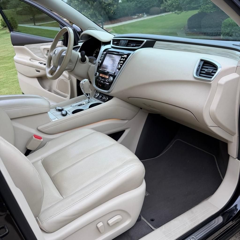 Used 2016 Nissan Murano Platinum w/ Platinum Technology Package FWD image 22