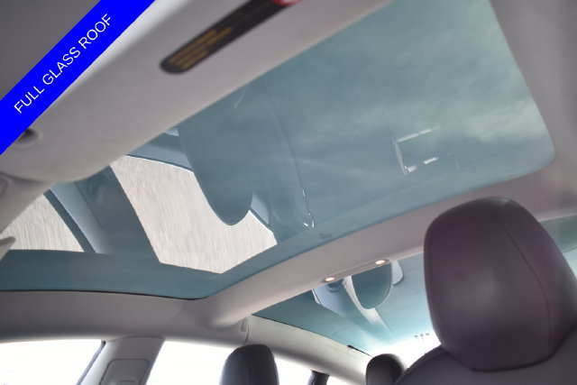 Used 2018 Tesla Model 3 Long Range RWD image 8