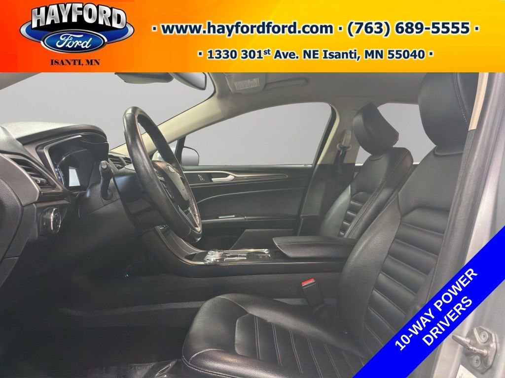Used 2020 Ford Fusion SEL image 12