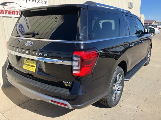 Used 2023 Ford Expedition Max Limited AWD/4WD image 4