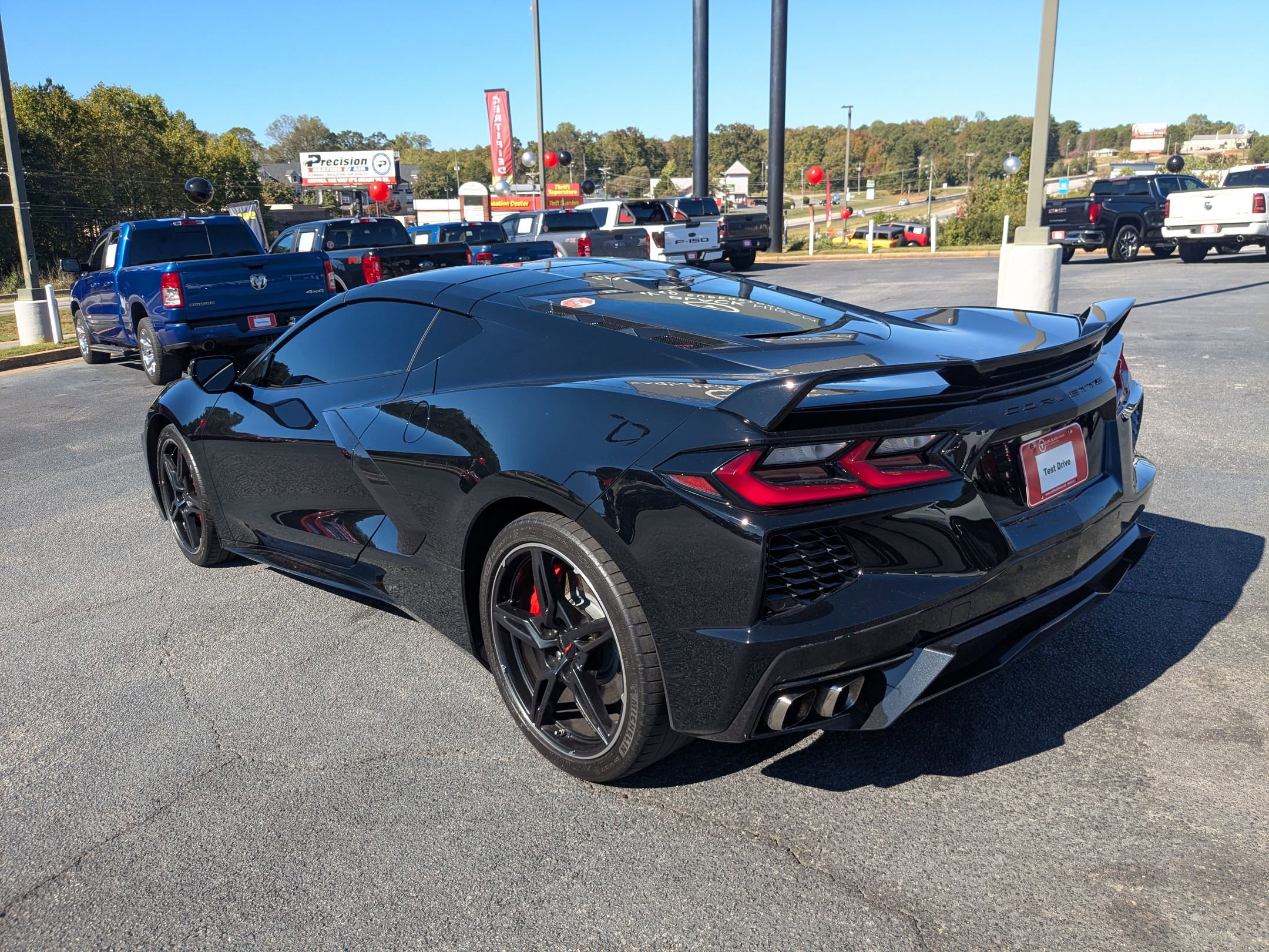 Used 2024 Chevrolet Corvette Stingray Coupe w/ Z51 Performance Package image 7