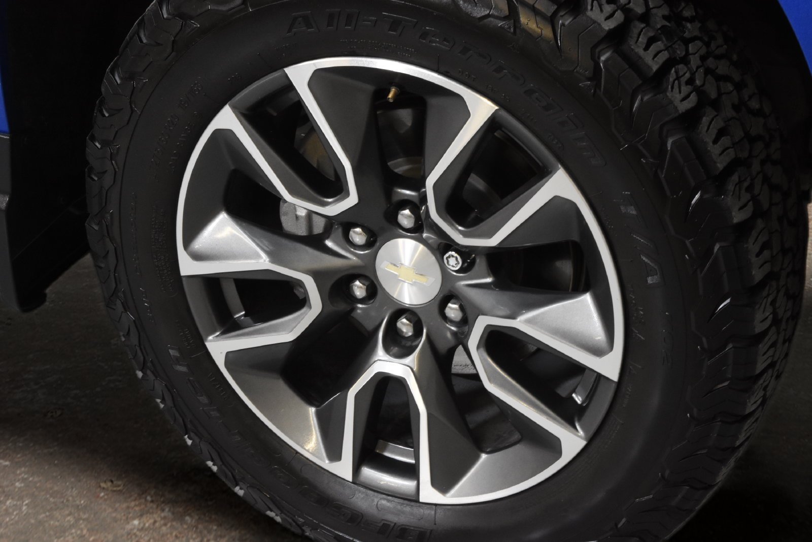 Used 2022 Chevrolet Silverado 1500 LT RWD image 6
