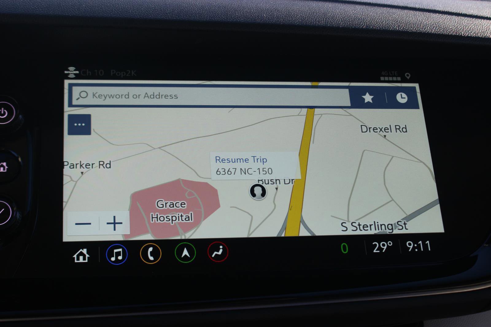 Used 2022 Buick Envision Avenir w/ Safety Package image 29