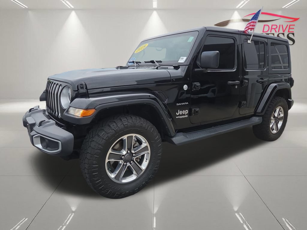 Used 2018 Jeep Wrangler Unlimited Sahara w/ Cold Weather Group AWD/4WD image 4