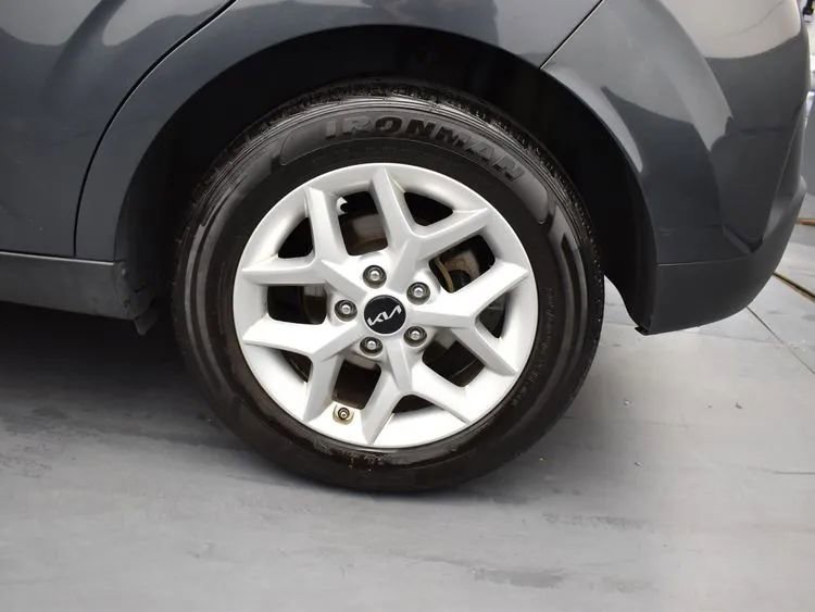 Used 2023 Kia Soul LX w/ Option Group 015 image 34