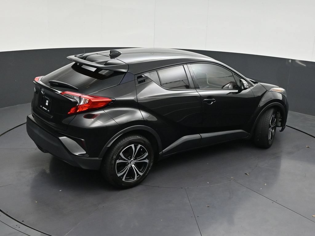 Used 2021 Toyota C-HR LE FWD image 24