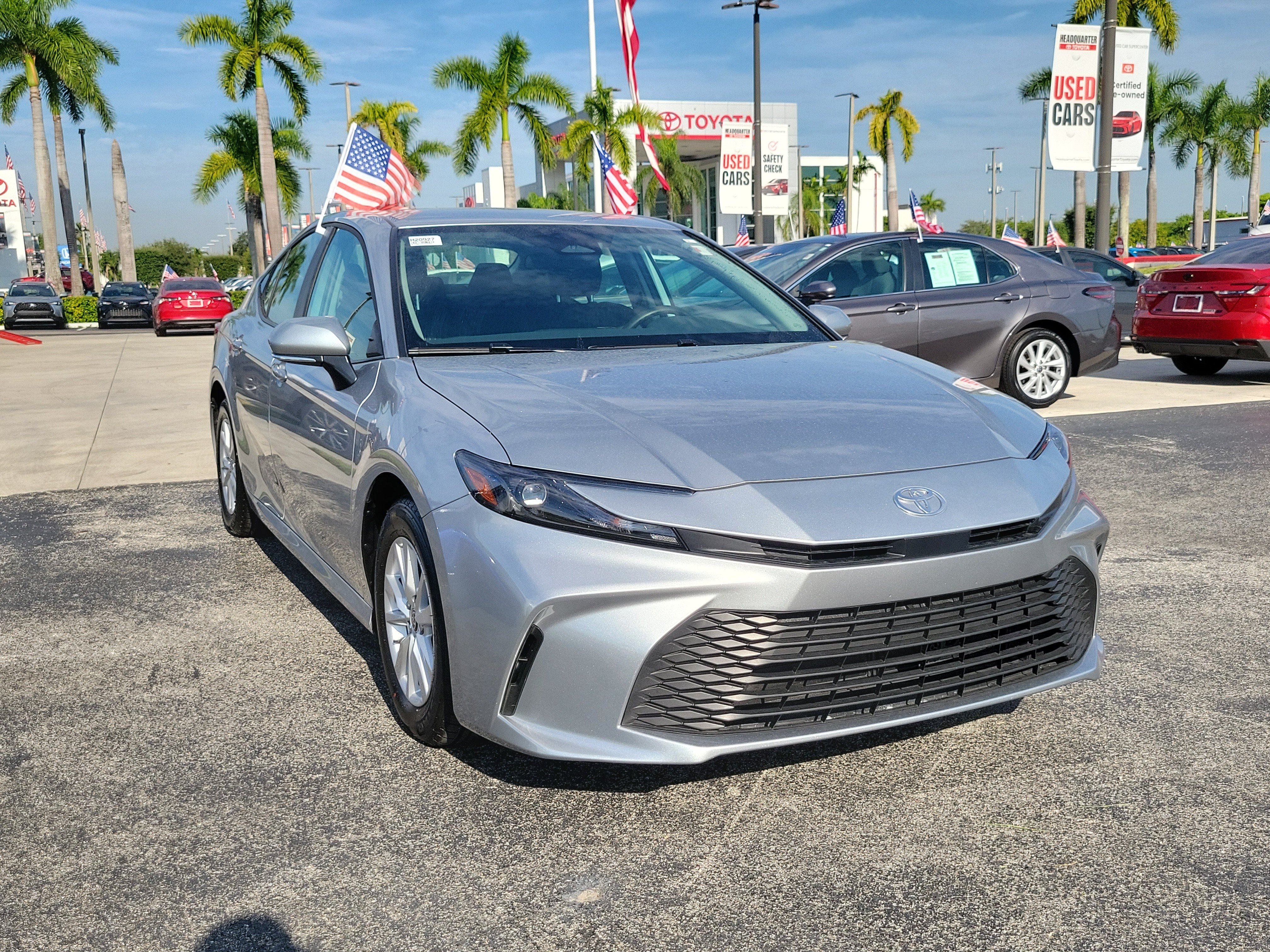 Used 2026 Toyota Camry LE FWD image 2