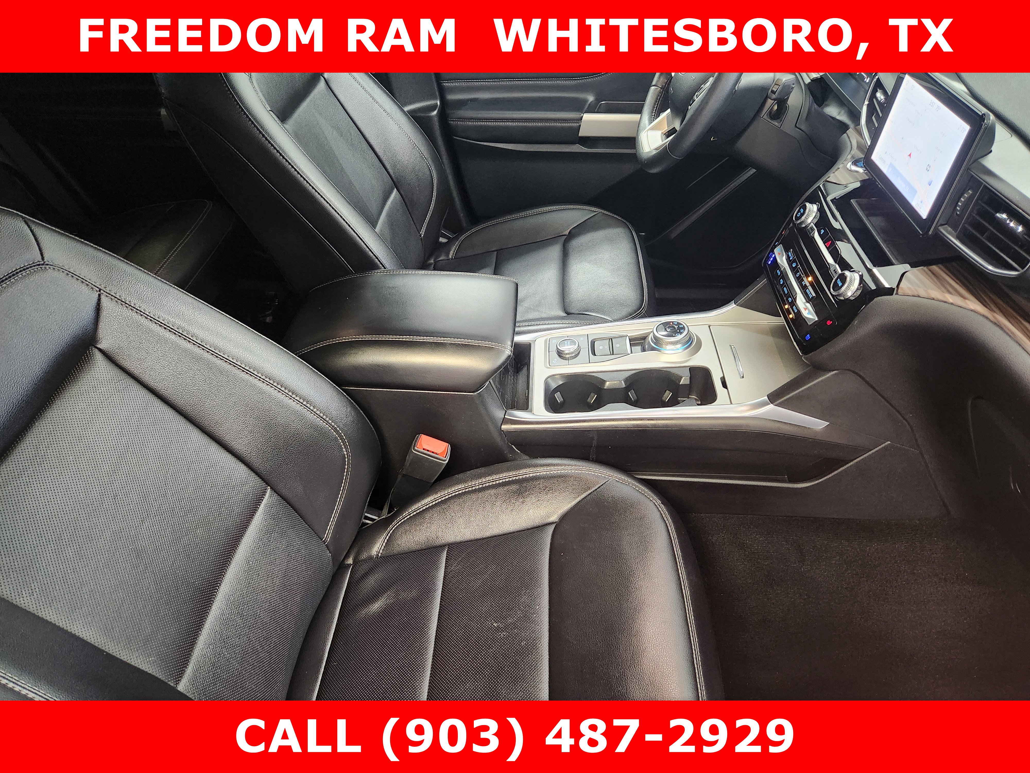 Used 2024 Ford Explorer Limited AWD/4WD image 9