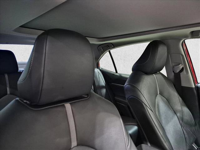 Used 2020 Toyota Camry XSE FWD image 12