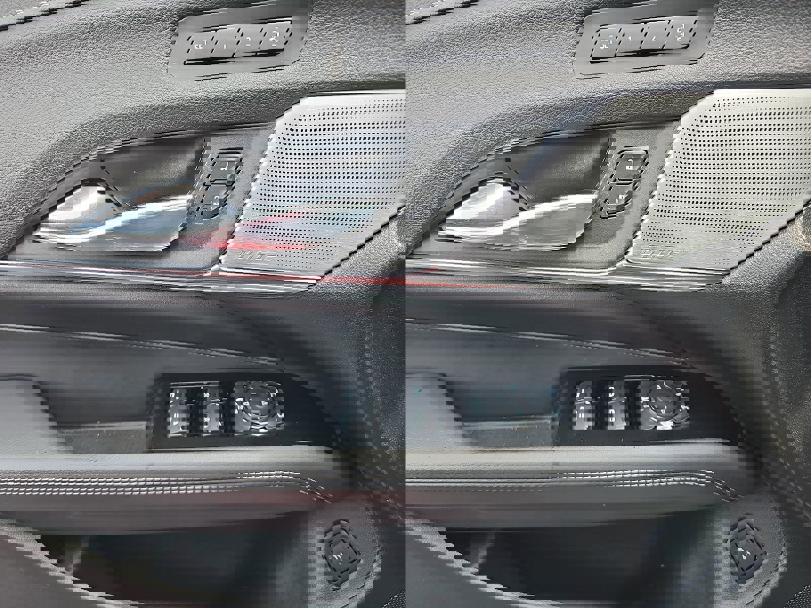 Used 2021 Cadillac CT4 Premium Luxury image 29