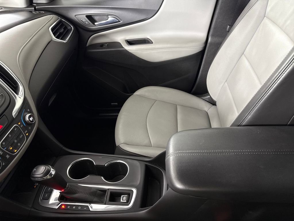 Used 2019 Chevrolet Equinox Premier image 17