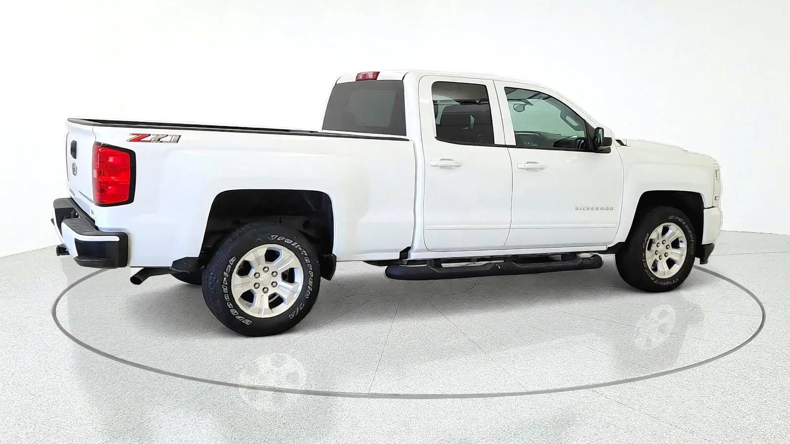Used 2019 Chevrolet Silverado 1500 LT w/ All Star Edition AWD/4WD image 9