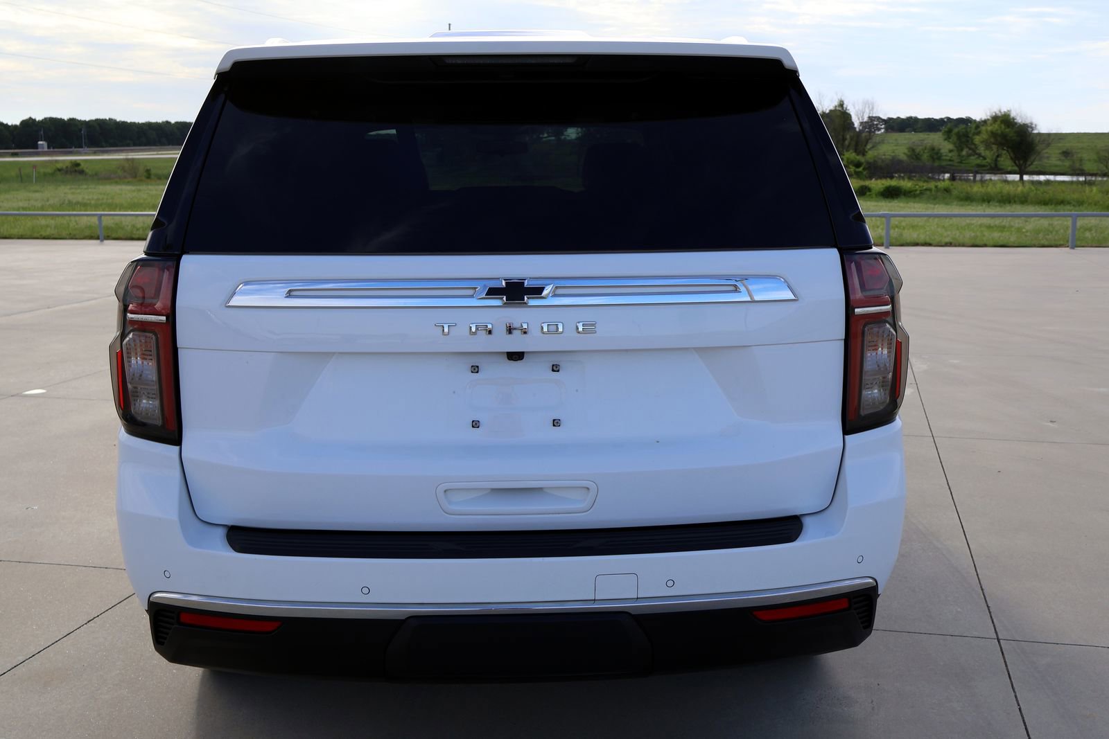 Used 2021 Chevrolet Tahoe LS RWD image 7