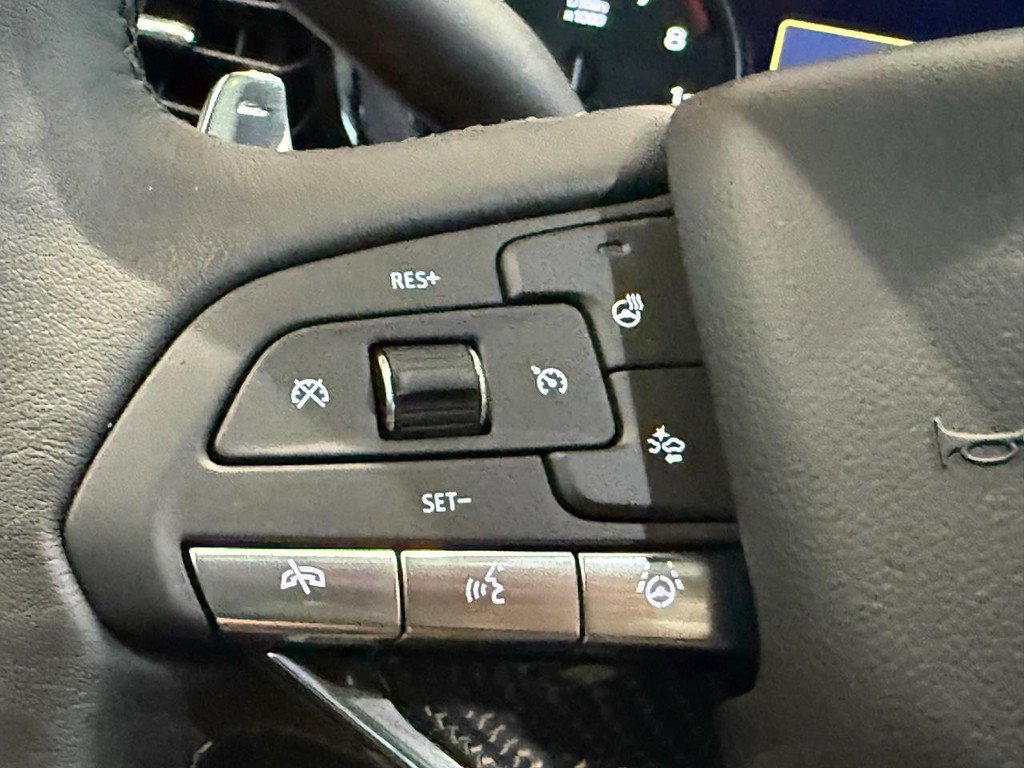New 2025 Cadillac XT6 Sport w/ Technology Package AWD/4WD image 10