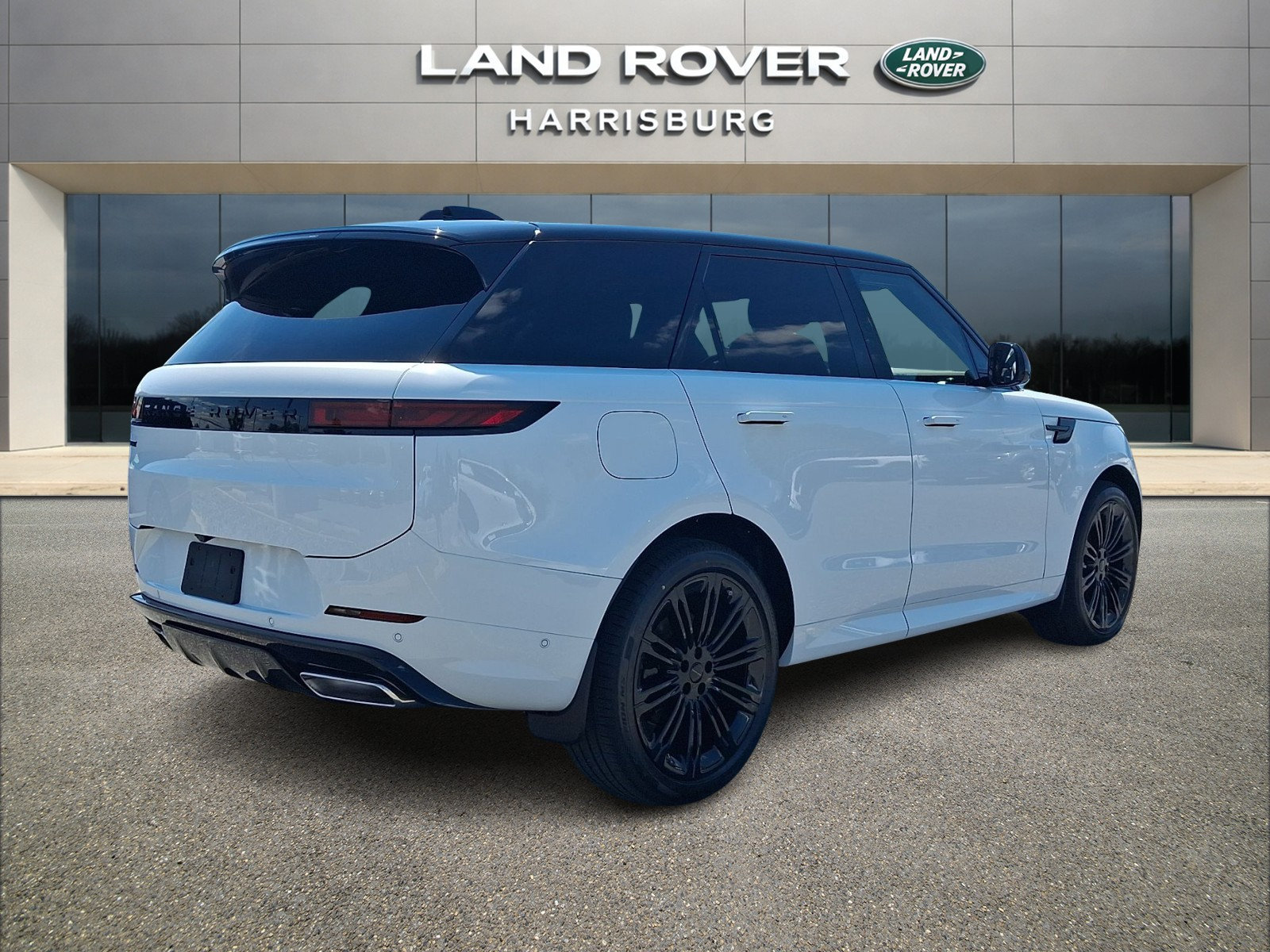 New 2026 Land Rover Range Rover Sport Dynamic SE AWD/4WD image 4