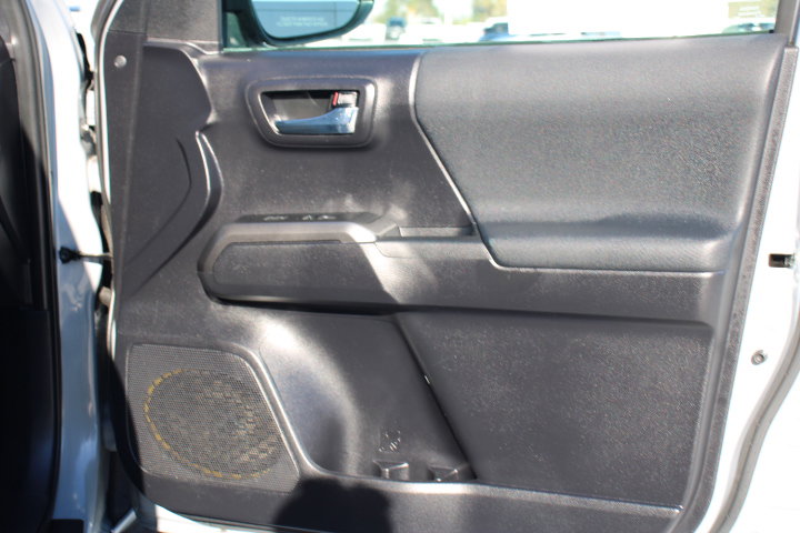 Used 2020 Toyota Tacoma TRD Off-Road image 20