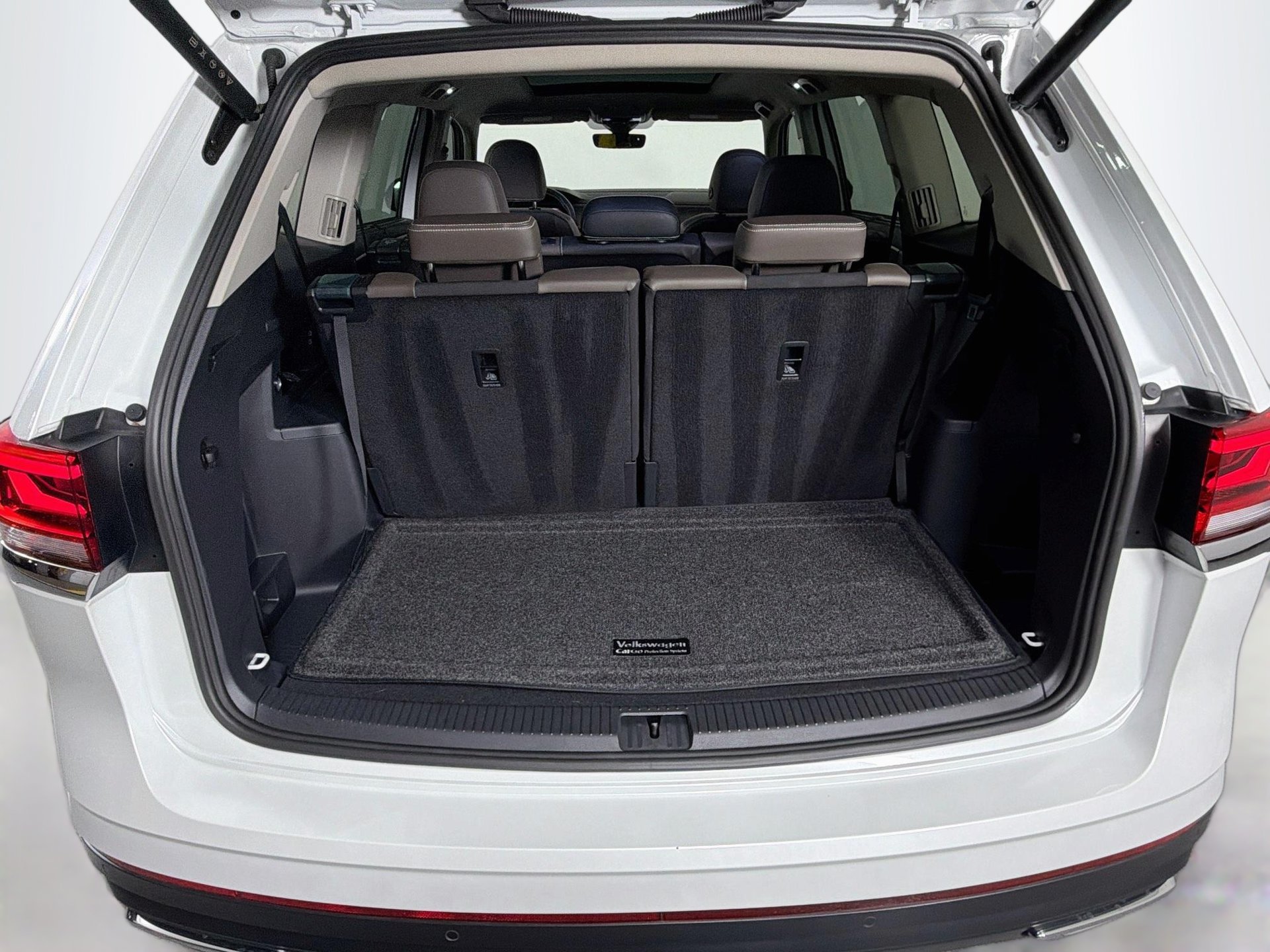 Certified 2025 Volkswagen Atlas SEL AWD/4WD image 27