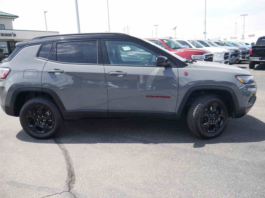 Certified 2024 Jeep Compass Trailhawk AWD/4WD image 21