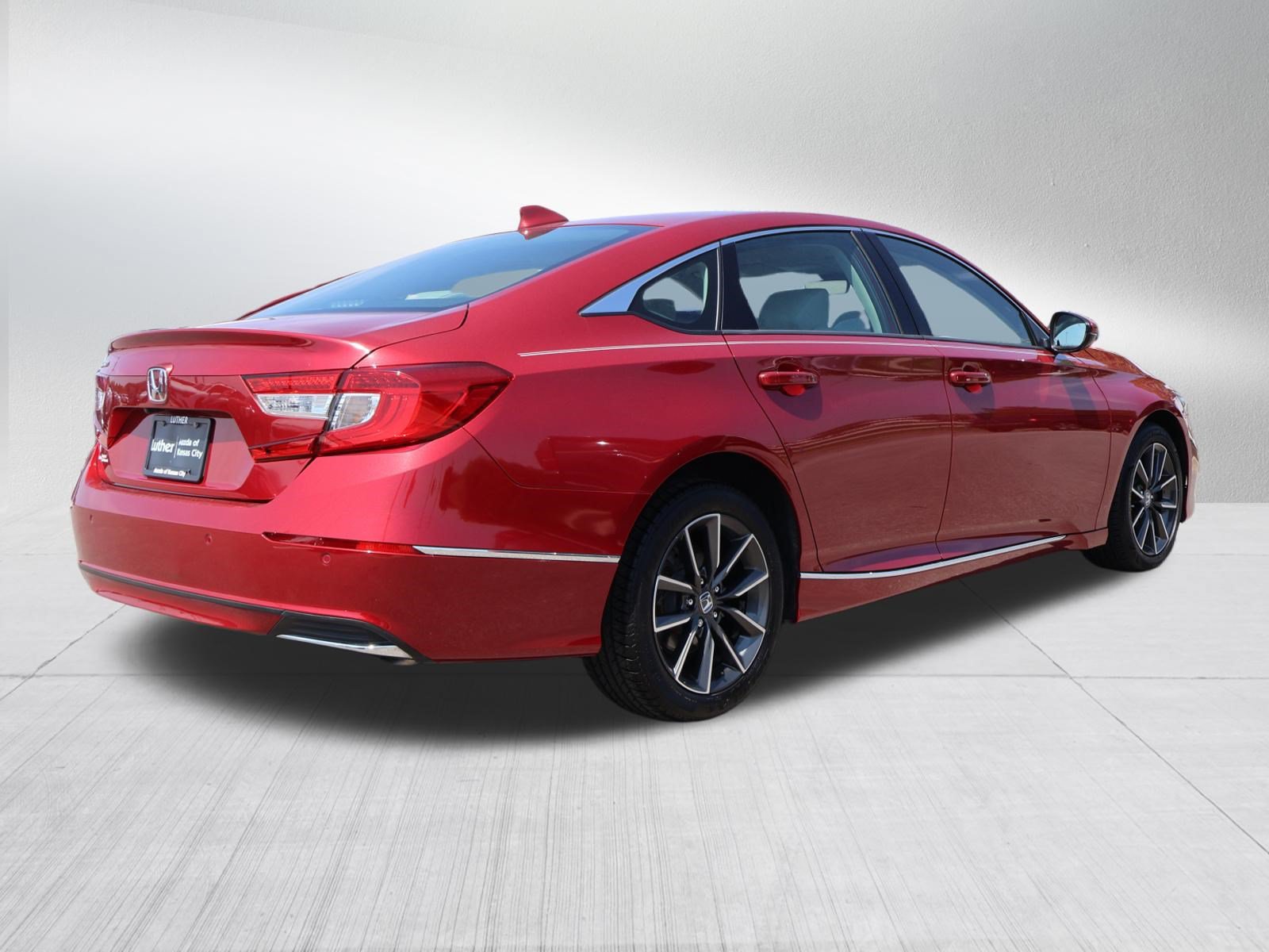 Used 2021 Honda Accord EX-L image 7