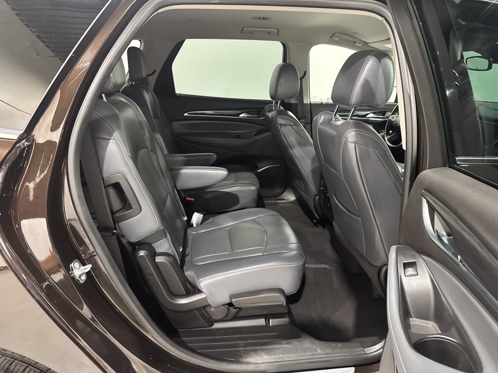 Used 2018 Buick Enclave Premium AWD/4WD image 24