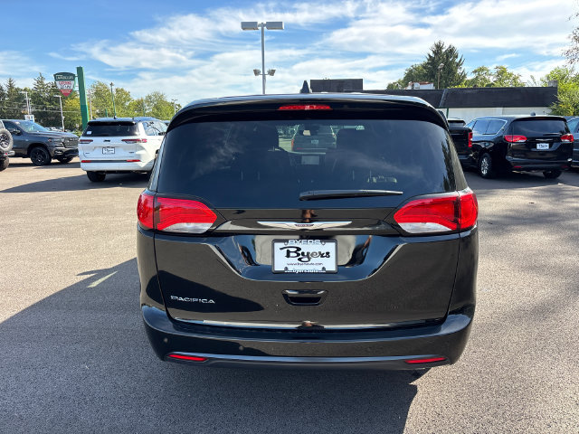 New 2027 Chrysler Pacifica LX FWD image 24