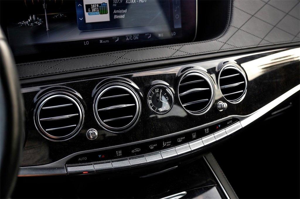 Used 2019 Mercedes-Benz S 560e w/ AMG Line Exterior image 31
