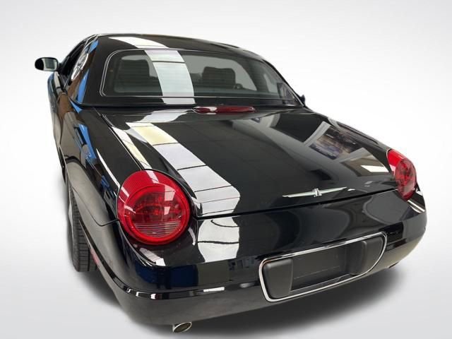 Used 2003 Ford Thunderbird image 12