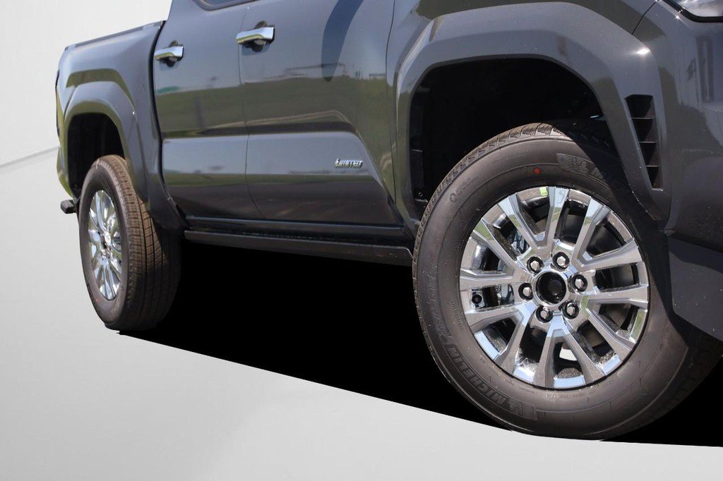 New 2026 Toyota Tacoma Limited AWD/4WD image 3